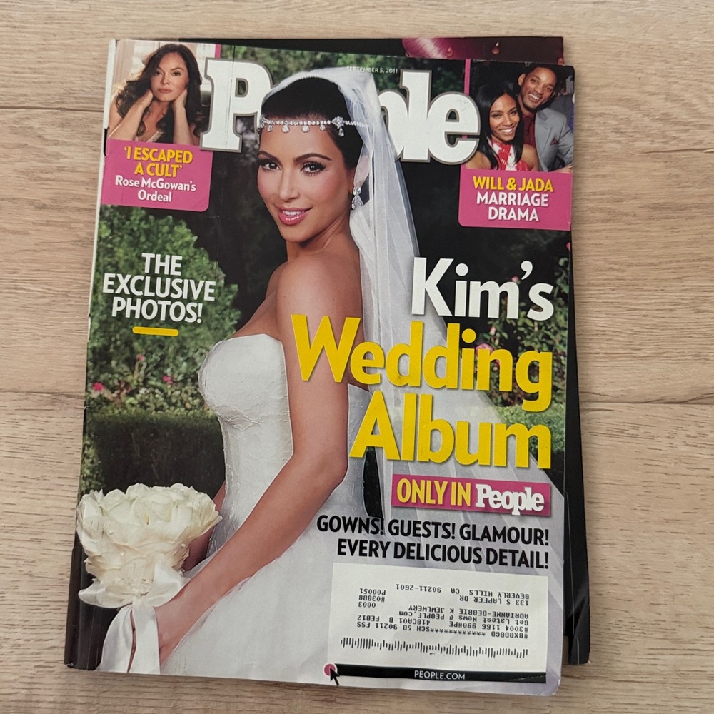Kim Kardashian Wedding People Magazine 2011. Celebrity Cover Photo. Celebrities